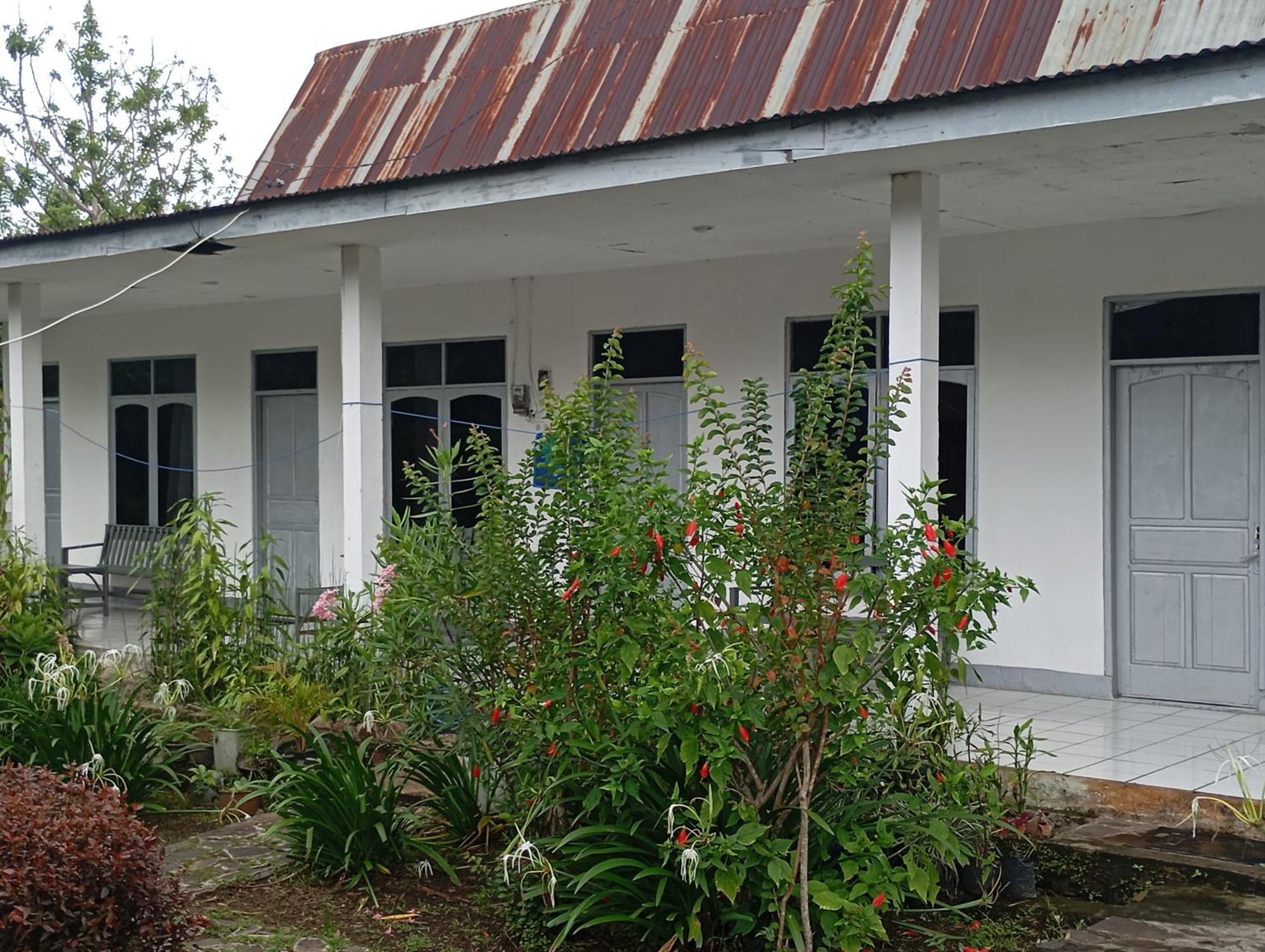 Hidayah Homestay เคลิมูตู ภายนอก รูปภาพ